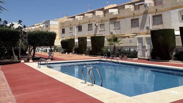 3 quarto Moradia em Banda para venda em Torre de la Horadada, Pilar de la Horadada com piscina - 229 900 € (Ref: 8993761)