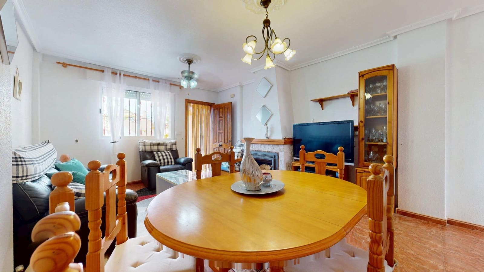3 quarto Moradia em Banda para venda em Torre de la Horadada com piscina - 219 000 € (Ref: 8993761)