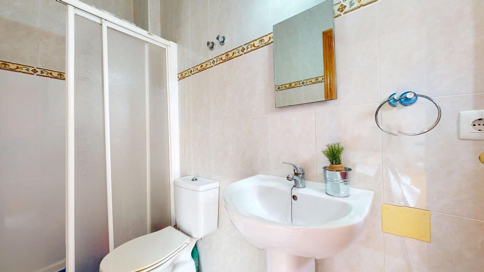 3 quarto Moradia em Banda para venda em Torre de la Horadada com piscina - 219 000 € (Ref: 8993761)