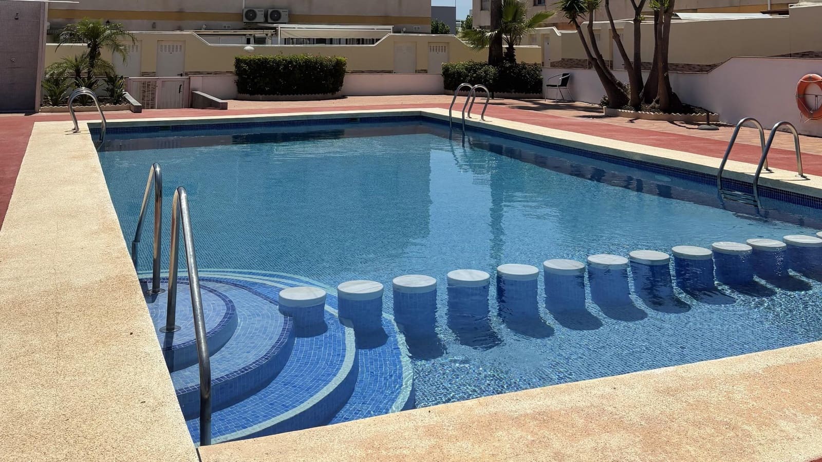 3 quarto Moradia em Banda para venda em Torre de la Horadada com piscina - 219 000 € (Ref: 8993761)