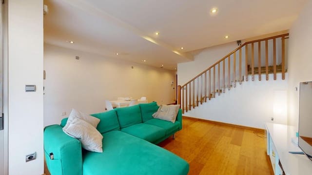 3 slaapkamer Rijtjeshuis te koop in Pilar de la Horadada met zwembad garage - € 314.900 (Ref: 9057579)