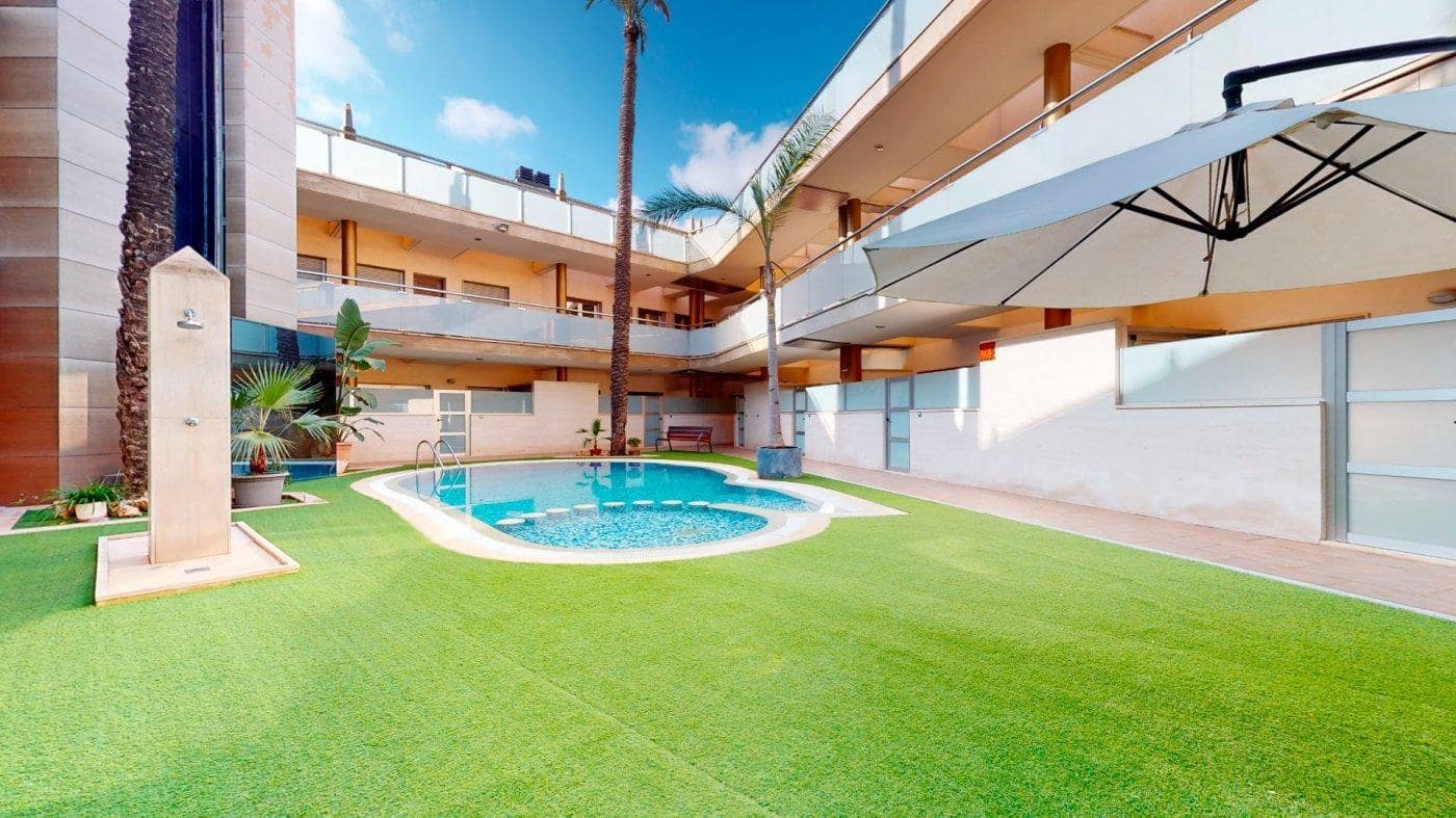 3 soveværelse Rækkehus til salg i Pilar de la Horadada med swimmingpool garage - € 294.900 (Ref: 9057579)