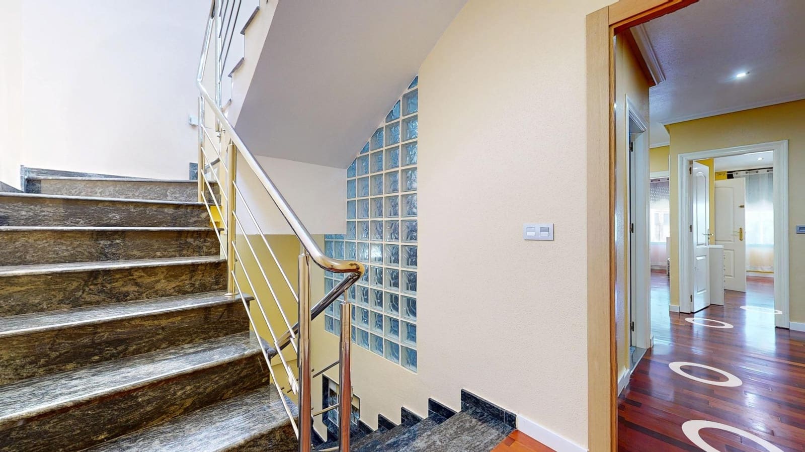 3 slaapkamer Rijtjeshuis te koop in Pilar de la Horadada - € 319.900 (Ref: 9129743)