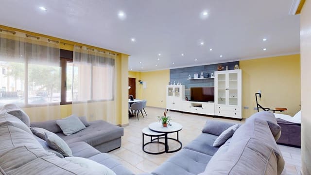 3 slaapkamer Rijtjeshuis te koop in Pilar de la Horadada - € 319.900 (Ref: 9129743)