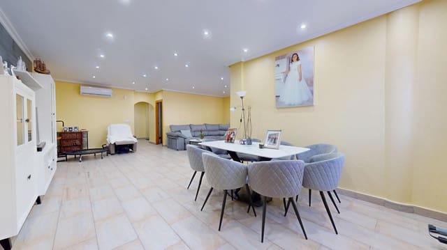 Adosado de 3 habitaciones en Pilar de la Horadada en venta - 319.900 € (Ref: 9129743)