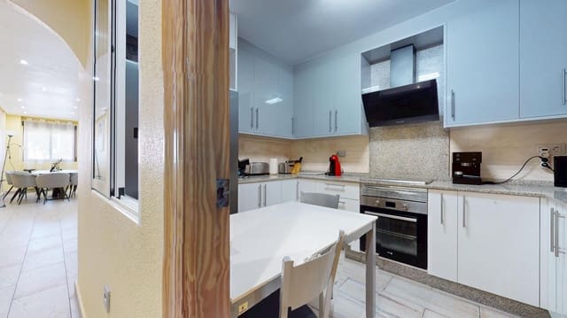 3 soveværelse Rækkehus til salg i Pilar de la Horadada - € 319.900 (Ref: 9129743)