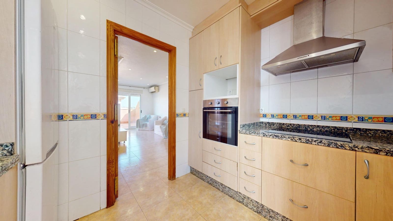 Ático de 2 habitaciones en Pilar de la Horadada en venta con garaje - 132.900 € (Ref: 9142883)