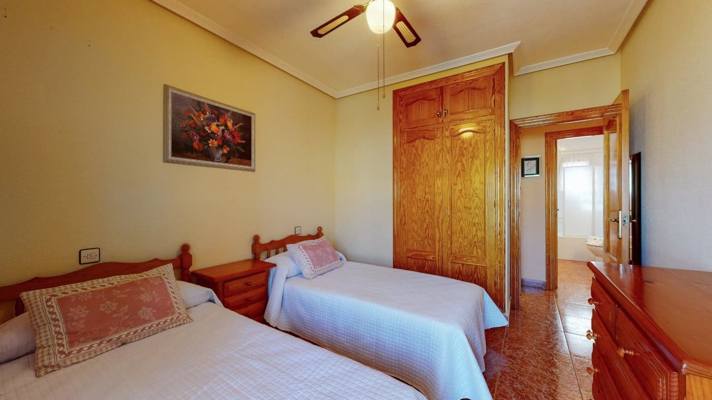 3 soveværelse Rækkehus til salg i Lo Pagan med garage - € 137.900 (Ref: 9262618)