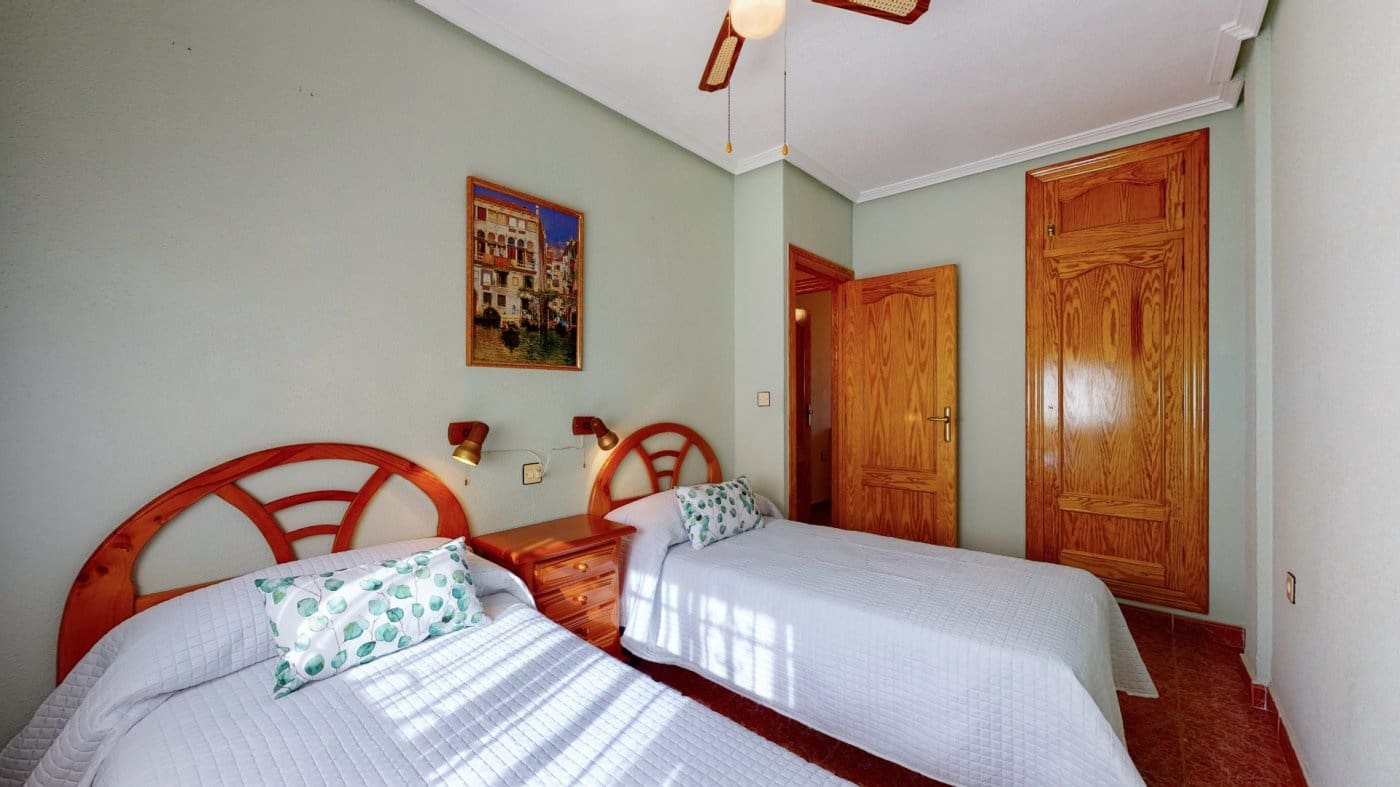 3 soveværelse Rækkehus til salg i Lo Pagan med garage - € 137.900 (Ref: 9262618)