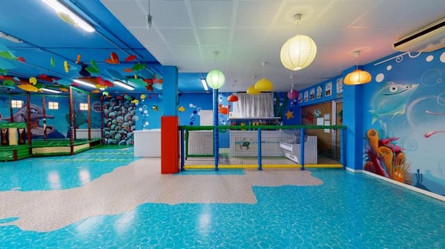 Commercieel te koop in Los Cuarteros, San Pedro del Pinatar - € 295.900 (Ref: 9272618)