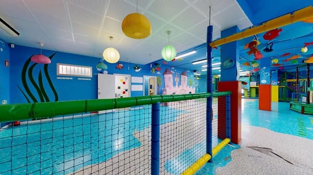 Commercial for sale in Los Cuarteros, San Pedro del Pinatar - € 280,900 (Ref: 9272618)