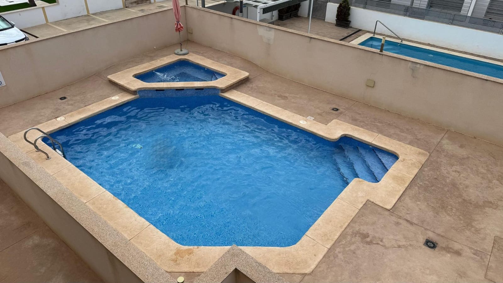 Ático de 2 habitaciones en Torre de la Horadada en venta con piscina - 279.000 € (Ref: 9272619)
