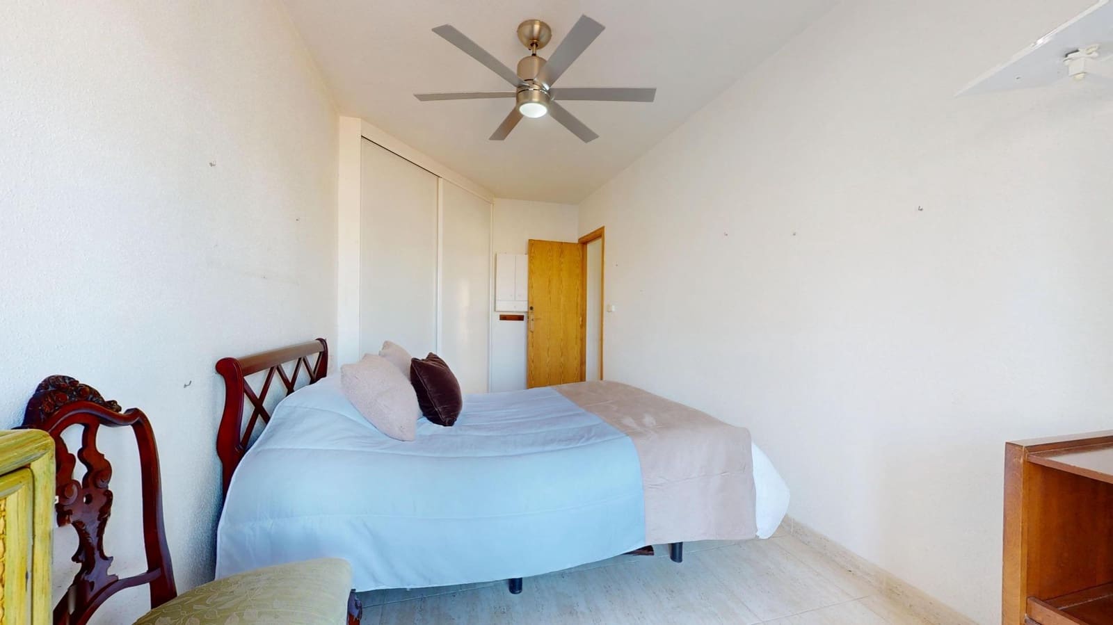 4 bedroom Flat for sale in Los Alcazares - € 149,900 (Ref: 9297256)