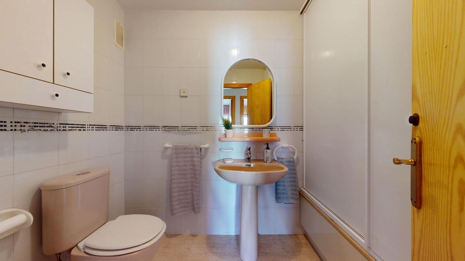 4 bedroom Flat for sale in Los Alcazares - € 149,900 (Ref: 9297256)