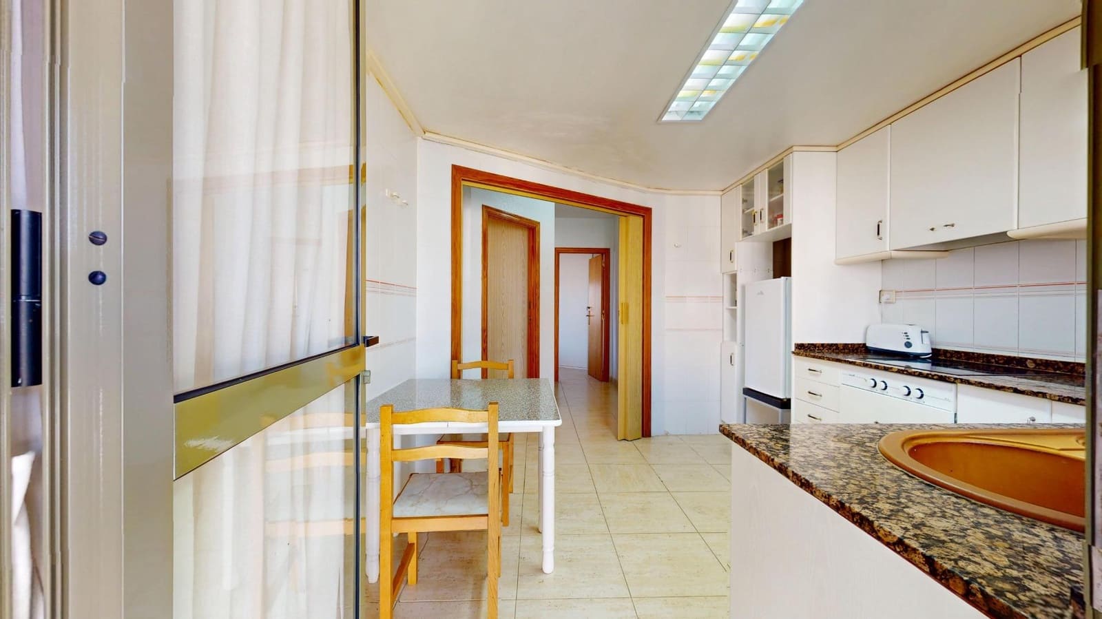 4 bedroom Flat for sale in Los Alcazares - € 149,900 (Ref: 9297256)