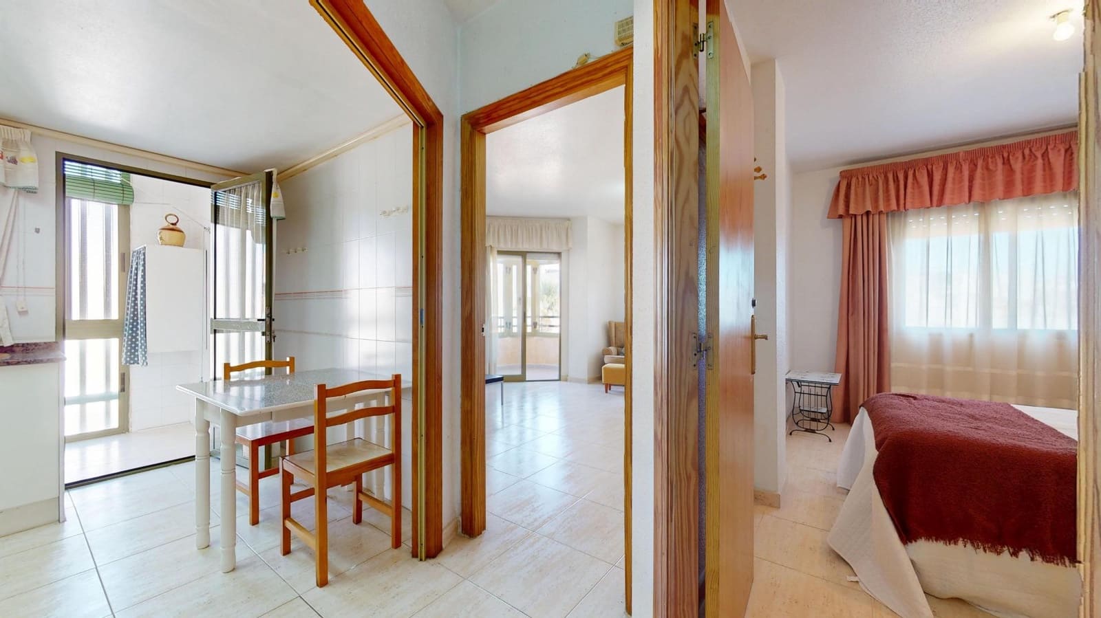 4 bedroom Flat for sale in Los Alcazares - € 149,900 (Ref: 9297256)