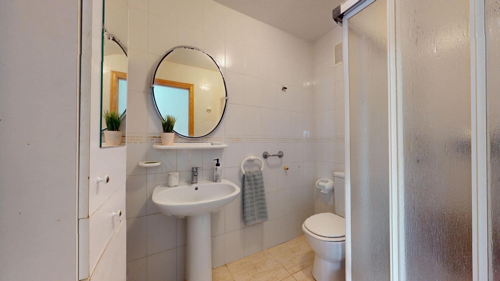 4 bedroom Flat for sale in Los Alcazares - € 149,900 (Ref: 9297256)