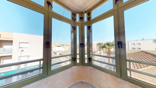 4 bedroom Flat for sale in Los Alcázares - € 149,900 (Ref: 9297256)