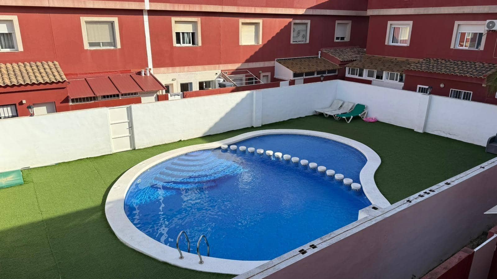 2 quarto Apartamento para venda em Pilar de la Horadada com piscina - 169 900 € (Ref: 9321925)