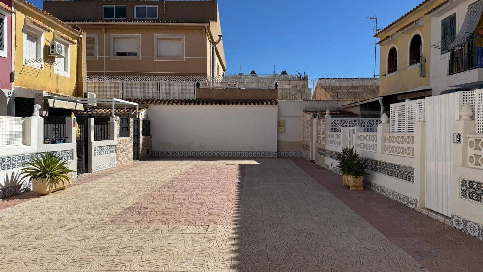 Estudio en El Mojon en venta - 89.995 € (Ref: 9344793)