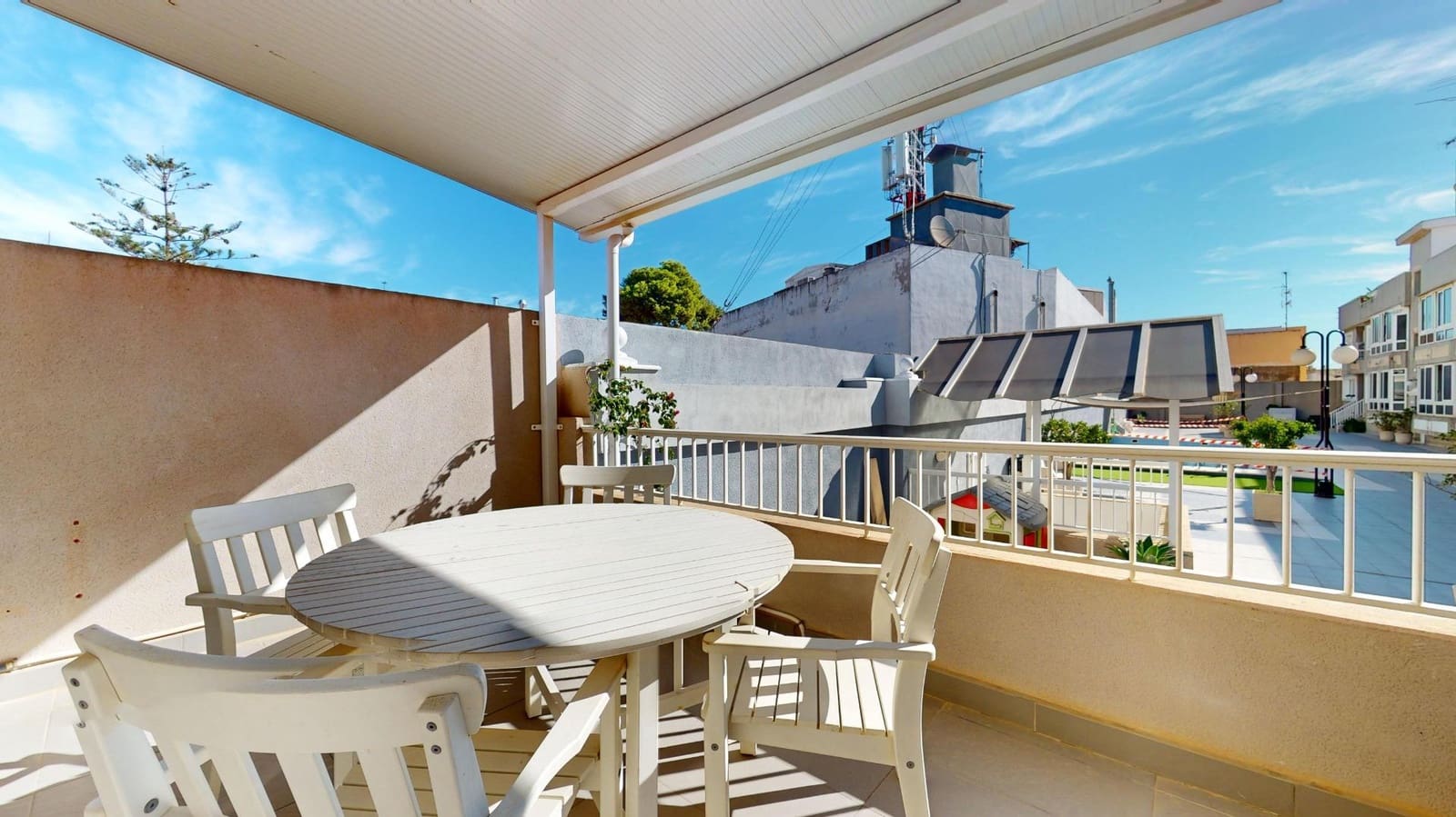 3 makuuhuone Huoneisto myytävänä paikassa San Javier mukana uima-altaan - 299 900 € (Ref: 9347375)