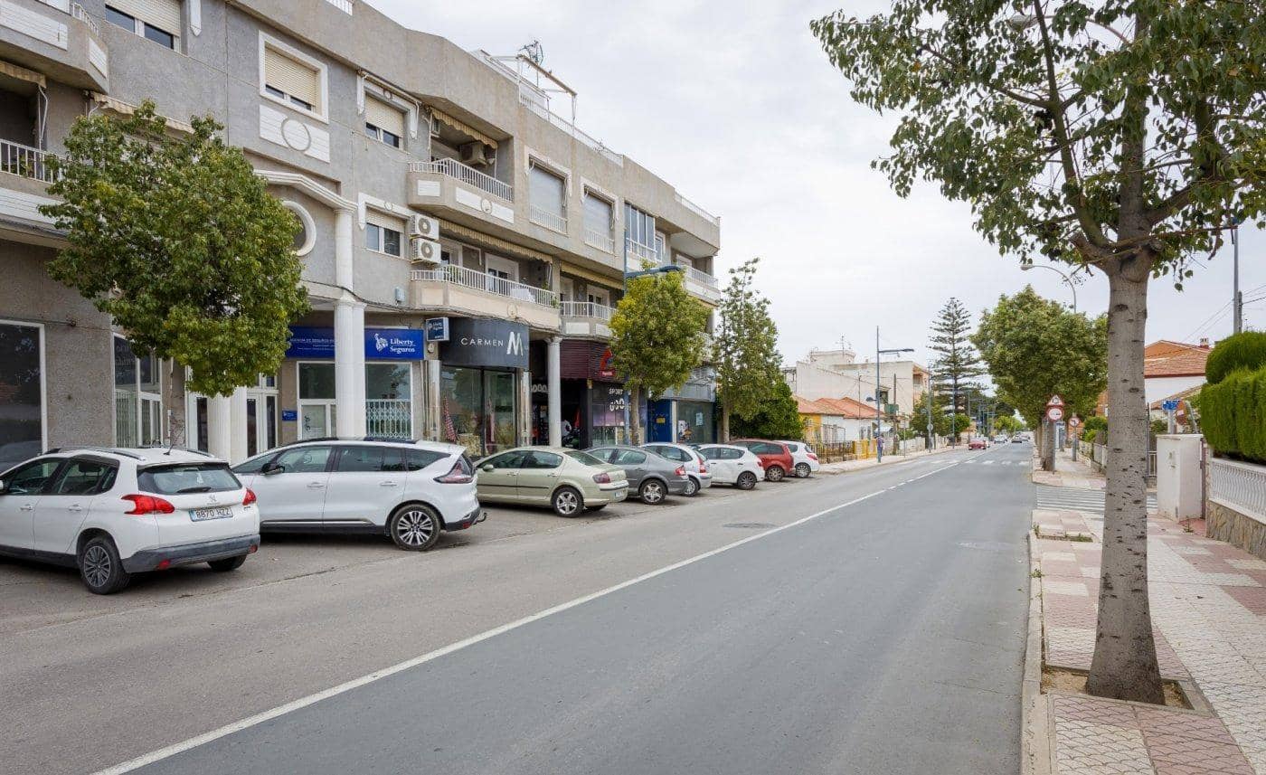 3 bedroom Apartment for sale in San Javier with pool - € 299,900 (Ref: 9347375)