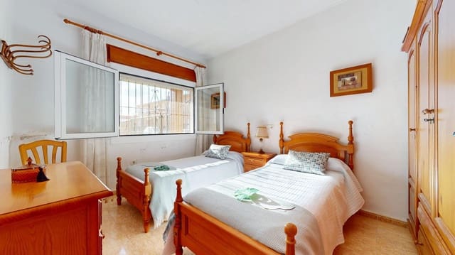 3 soveværelse Bungalow til salg i Lo Pagan, San Pedro del Pinatar med garage - € 267.000 (Ref: 9347377)