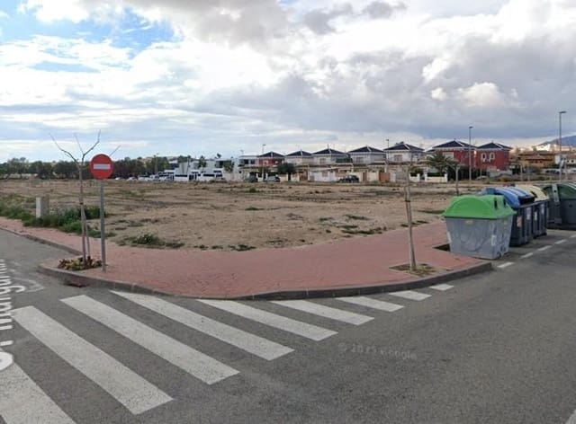 Tontti myytävänä paikassa San Javier - 127 508 € (Ref: 9349585)