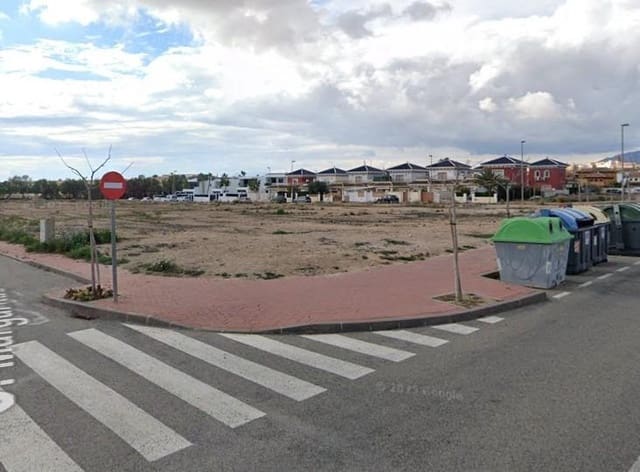 Terrain à Bâtir à vendre à San Javier - 127 508 € (Ref: 9349585)