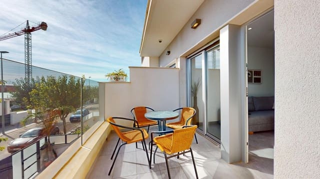 Ático de 2 habitaciones en Pilar de la Horadada en venta con piscina - 219.900 € (Ref: 9353638)