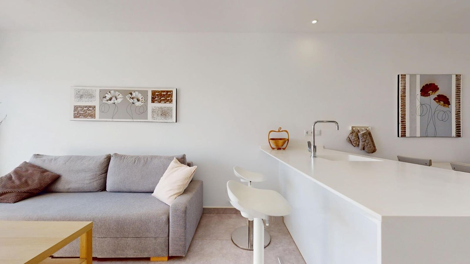 Ático de 2 habitaciones en Pilar de la Horadada en venta con piscina - 204.900 € (Ref: 9353638)
