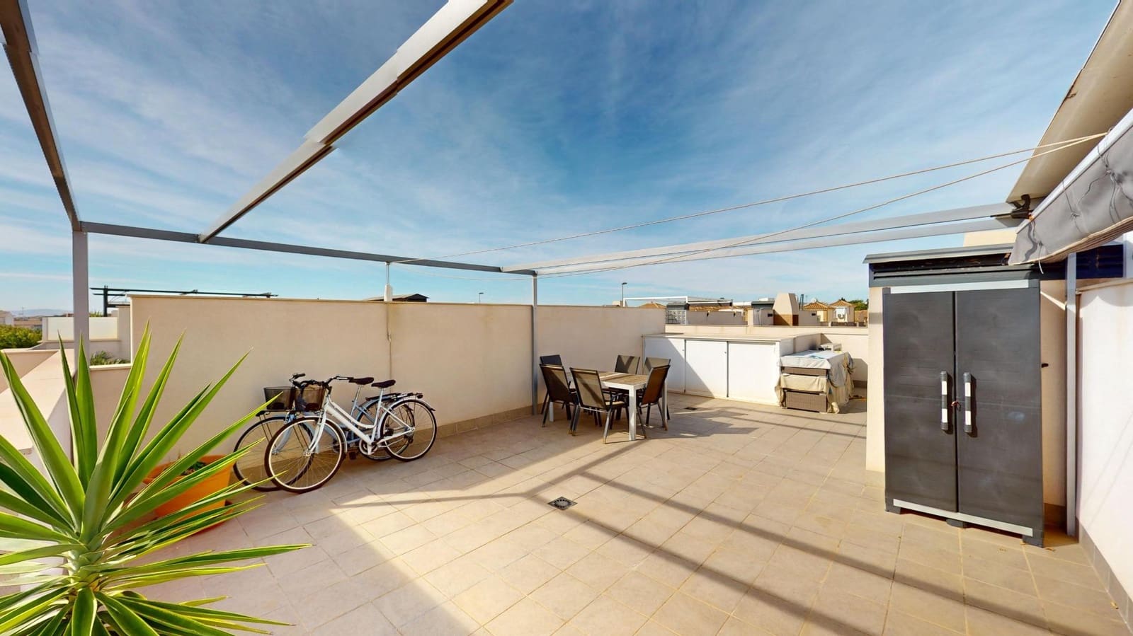 Ático de 2 habitaciones en Pilar de la Horadada en venta con piscina - 204.900 € (Ref: 9353638)