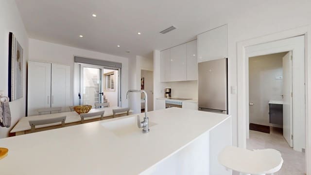 Ático de 2 habitaciones en Pilar de la Horadada en venta con piscina - 204.900 € (Ref: 9353638)