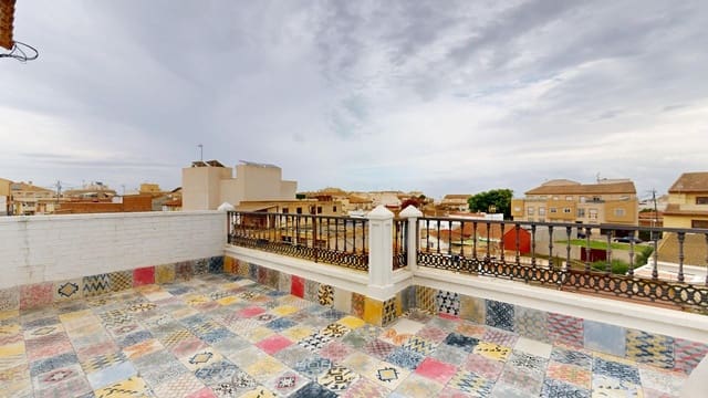 2 soverom Penthouse til salgs i Pilar de la Horadada med garasje - € 134 900 (Ref: 9355866)