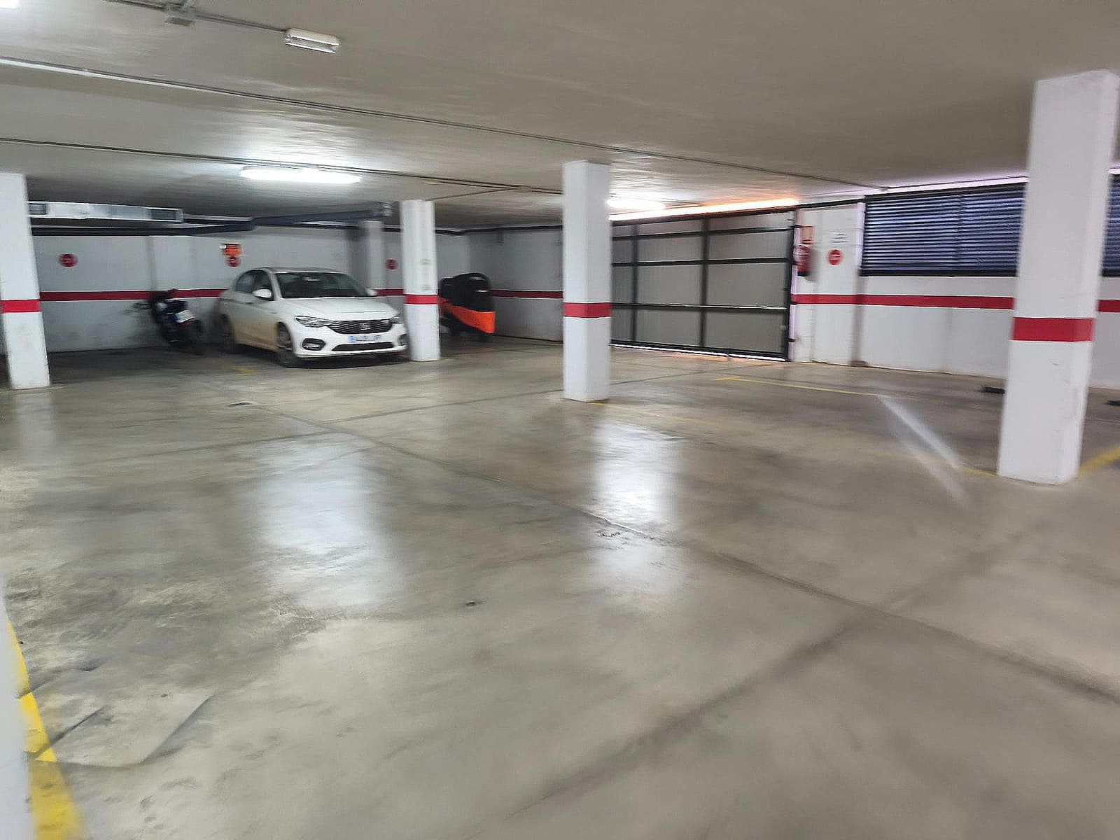 Garaż na sprzedaż w San Pedro del Pinatar - 6 500 € (Ref: 9379047)