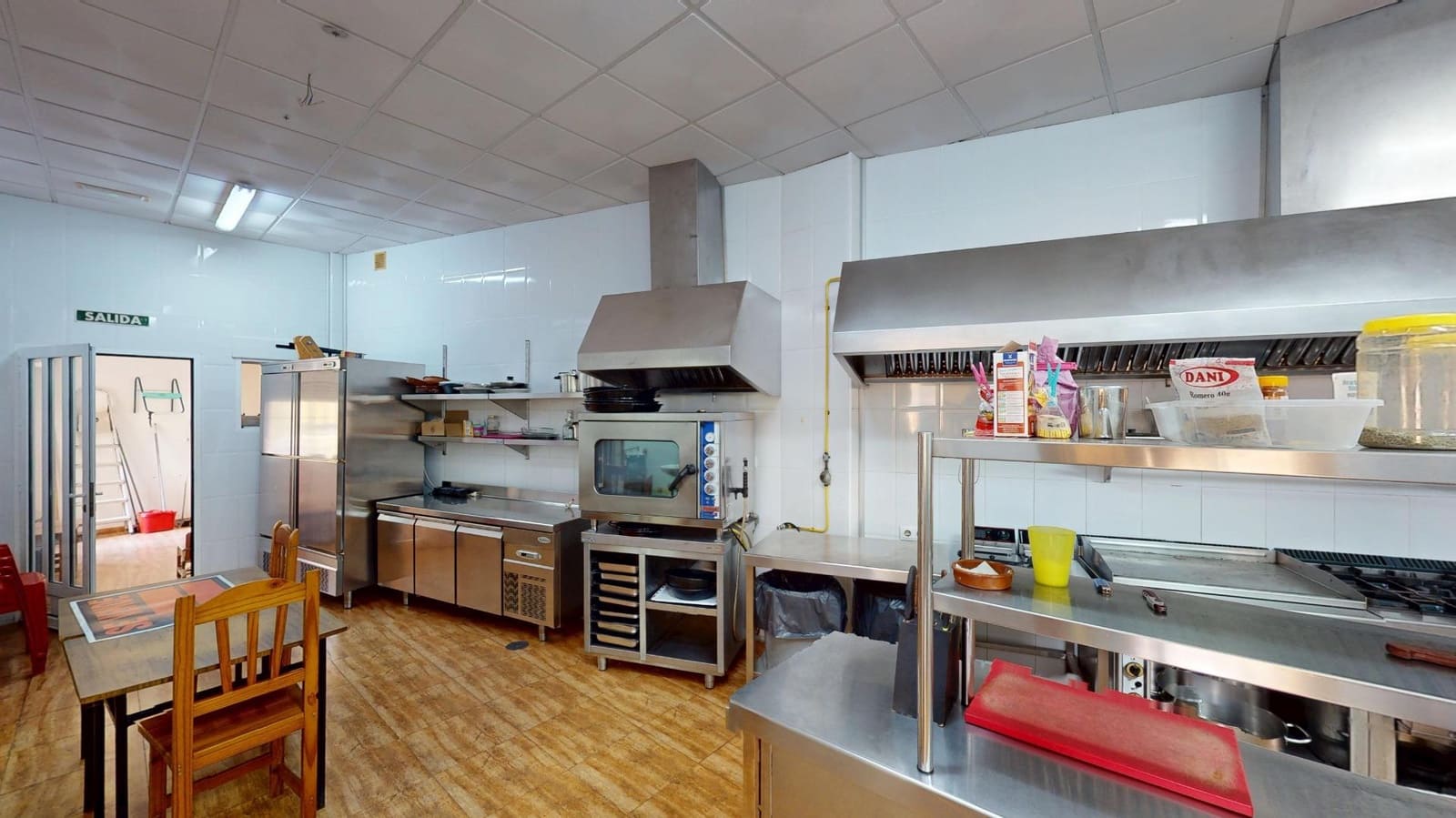 Erhverv til salg i Fuente Alamo de Murcia - € 165.000 (Ref: 9401084)