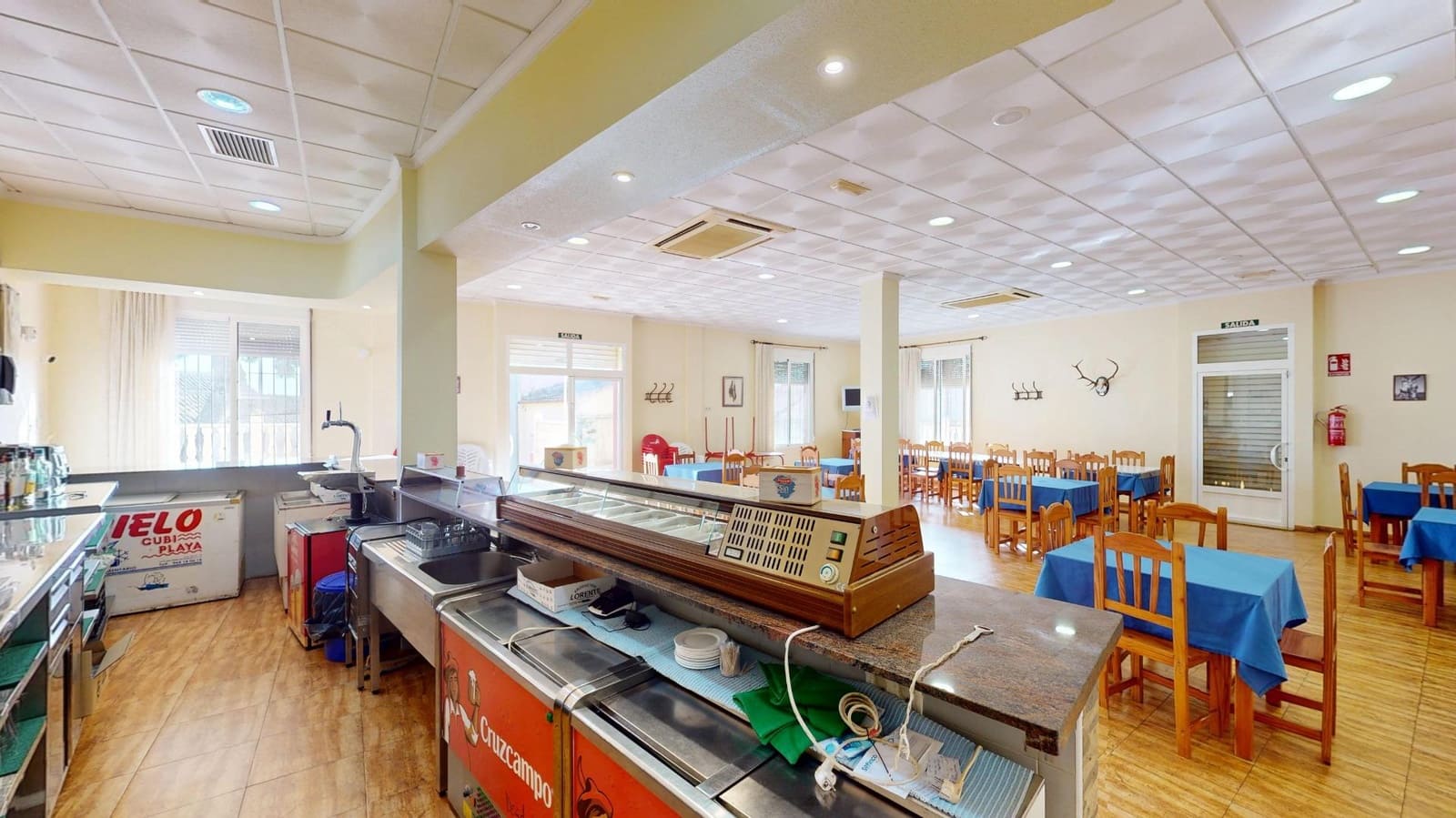 Comercial para venda em Fuente Alamo de Murcia - 165 000 € (Ref: 9401084)