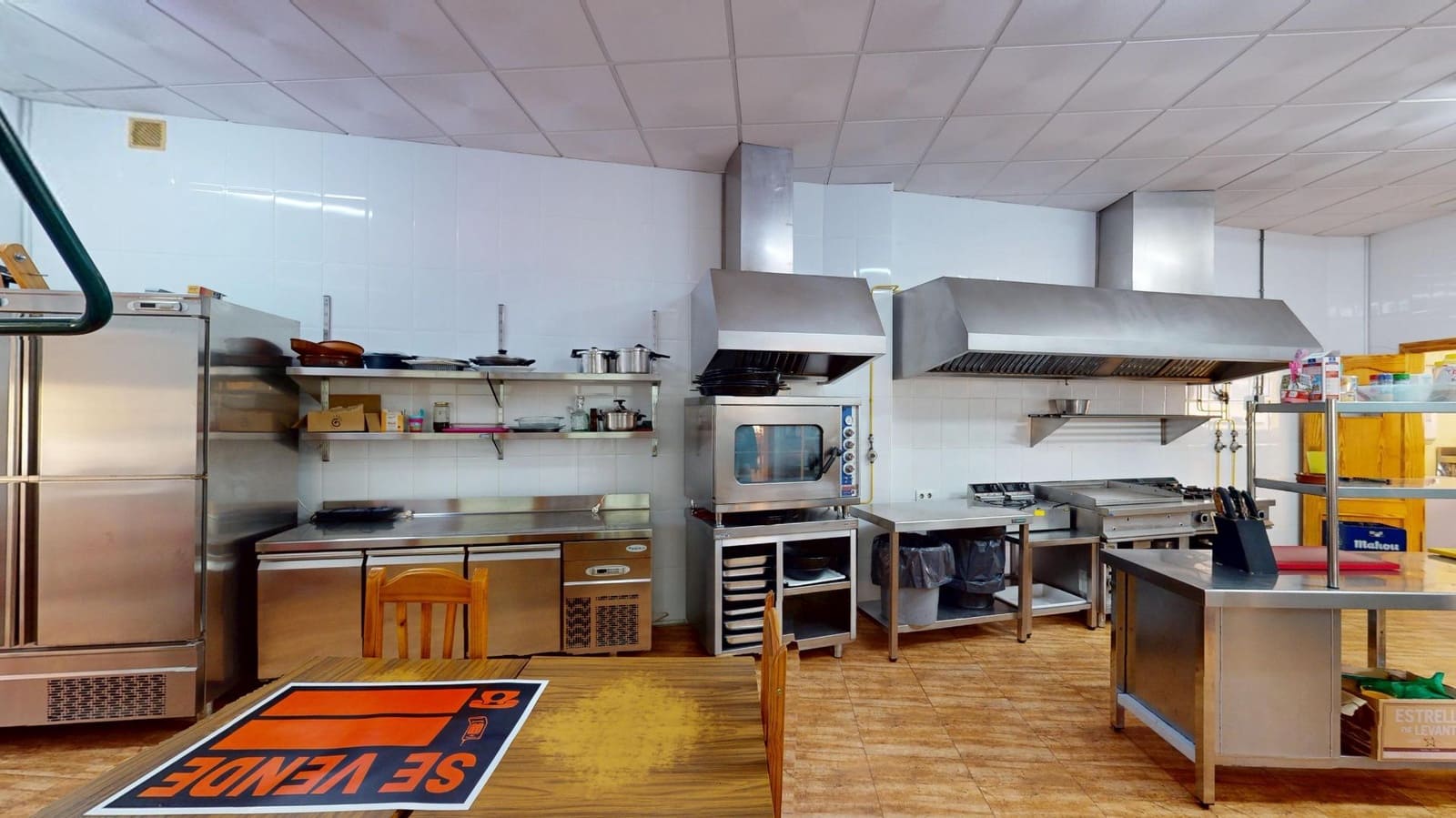 Comercial para venda em Fuente Alamo de Murcia - 165 000 € (Ref: 9401084)