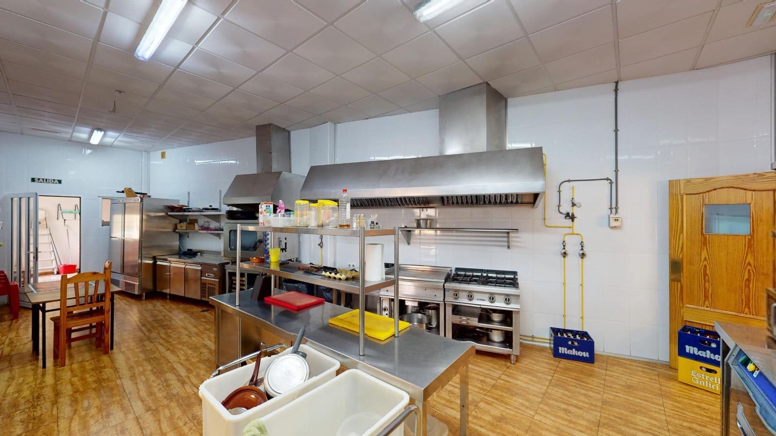 Comercial para venda em Fuente Alamo de Murcia - 165 000 € (Ref: 9401084)