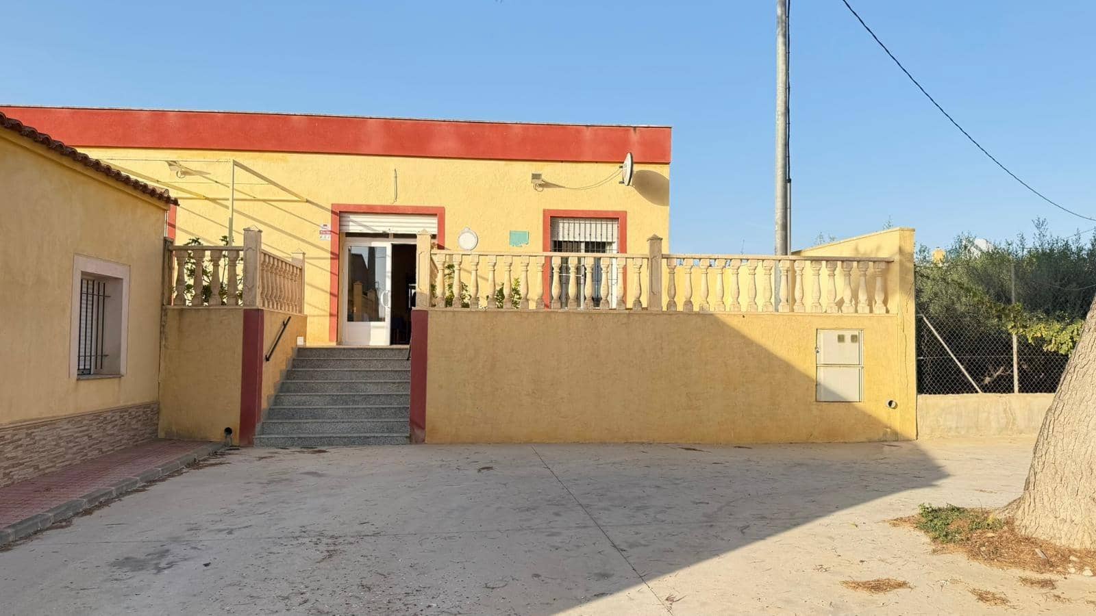 Commercial for sale in Fuente Alamo de Murcia - € 165,000 (Ref: 9401084)