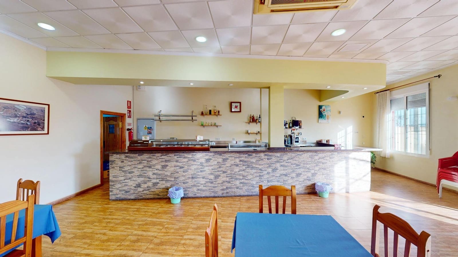 Commercial for sale in Fuente Alamo de Murcia - € 165,000 (Ref: 9401084)