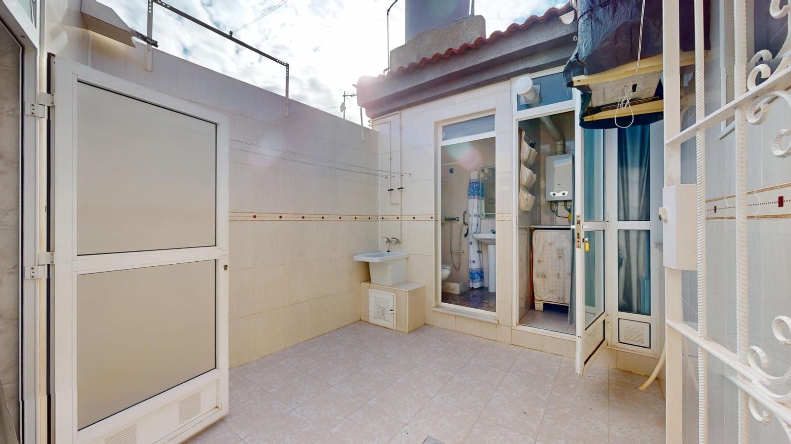 2 slaapkamer Rijtjeshuis te koop in Lo Pagan - € 149.900 (Ref: 9406893)