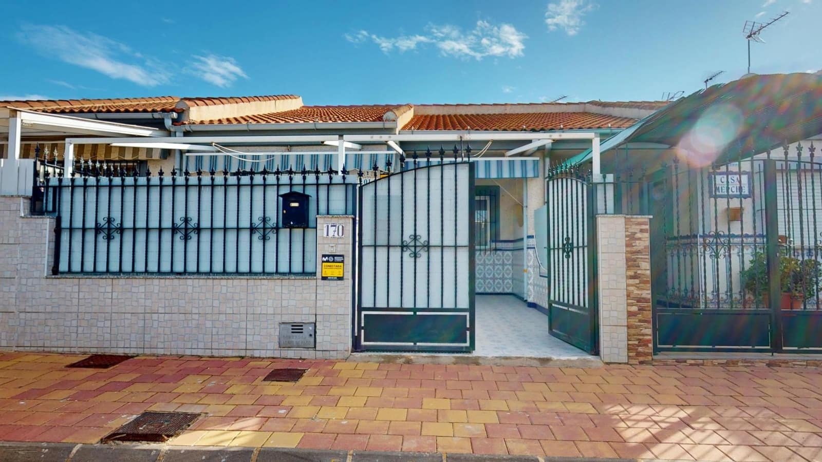 2 slaapkamer Rijtjeshuis te koop in Lo Pagan - € 149.900 (Ref: 9406893)