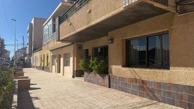 5 soveværelse Lejlighed til salg i San Pedro del Pinatar med garage - € 235.000 (Ref: 9419781)