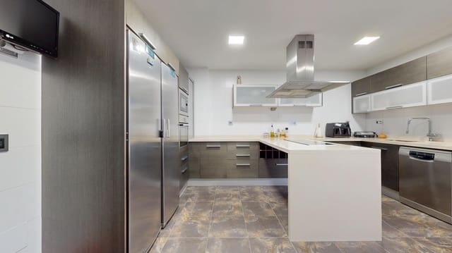 4 soveværelse Villa til salg i Pilar de la Horadada med garage - € 325.000 (Ref: 9431308)