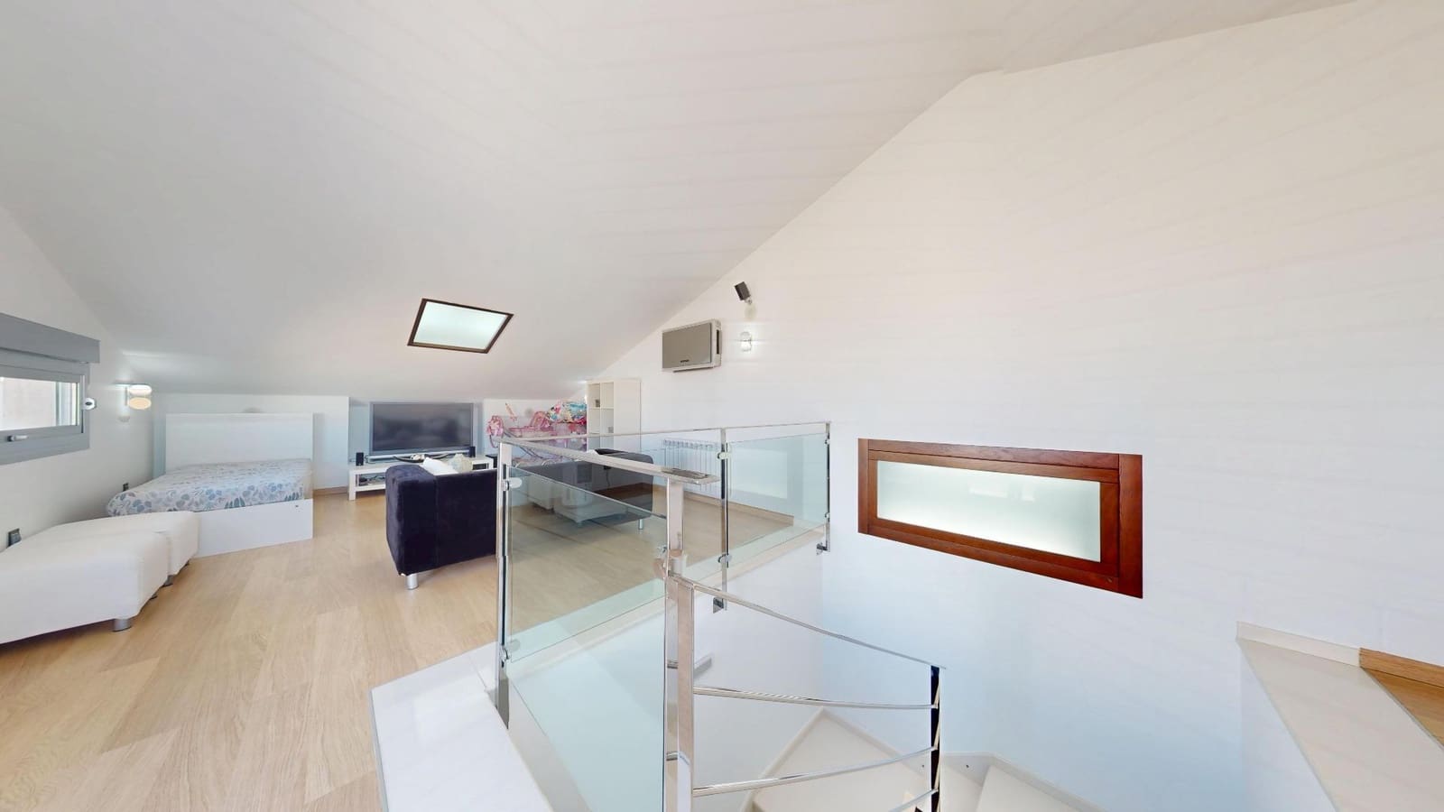 Chalet de 4 habitaciones en Pilar de la Horadada en venta con garaje - 325.000 € (Ref: 9431308)