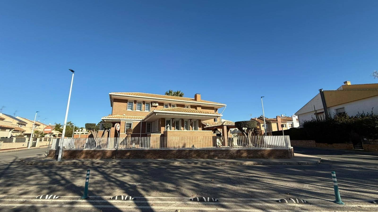 4 chambre Villa/Maison à vendre à Santiago de la Ribera avec piscine garage - 1 100 000 € (Ref: 9440159)
