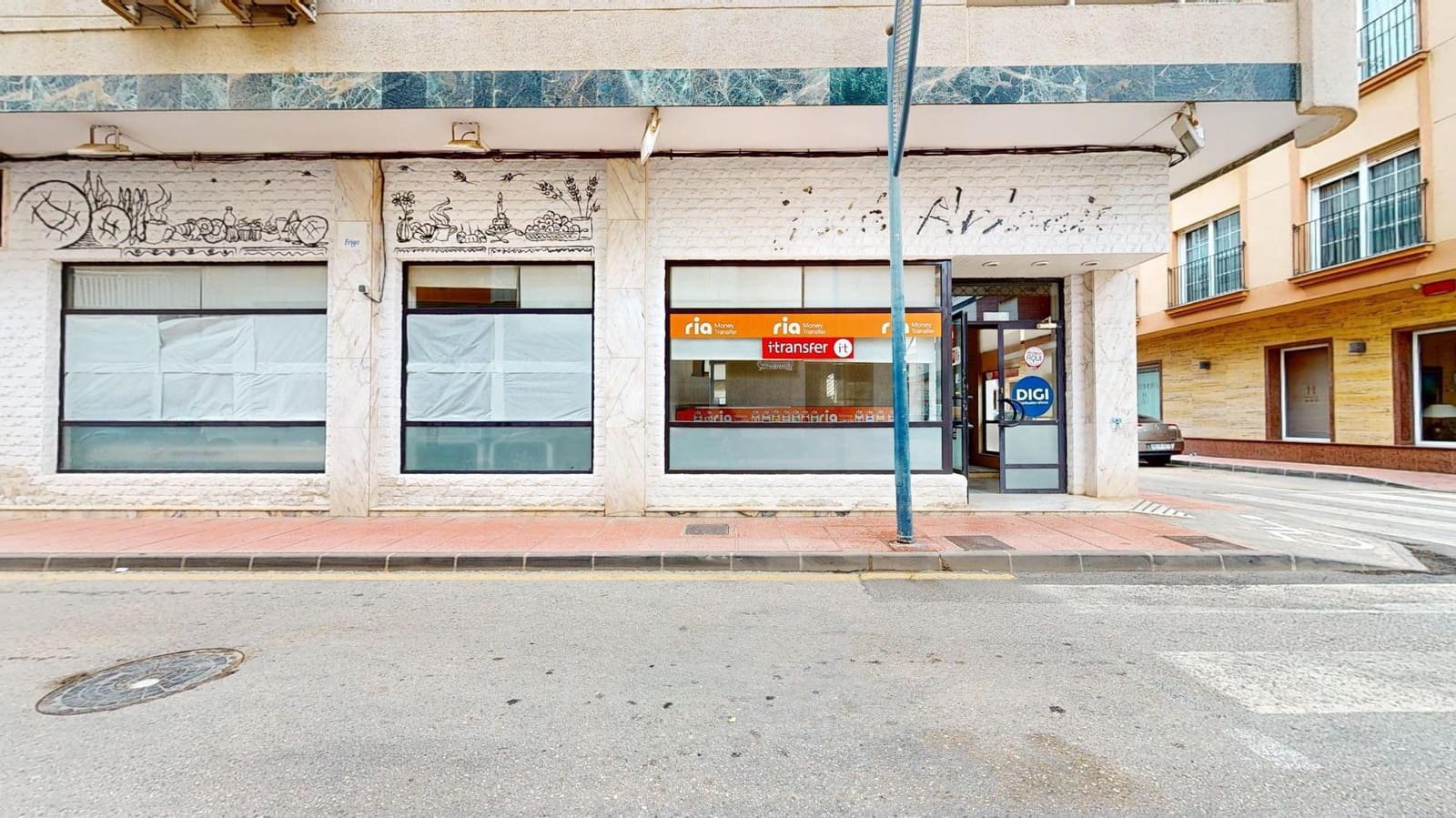 Commercial for sale in Santiago de la Ribera - € 149,900 (Ref: 9449206)