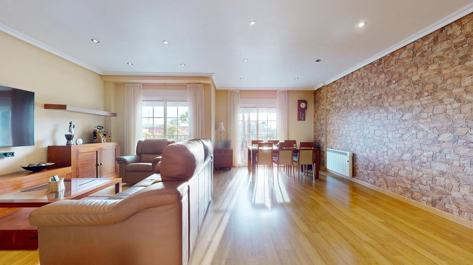 3 slaapkamer Rijtjeshuis te koop in Pilar de la Horadada met garage - € 339.900 (Ref: 9462107)