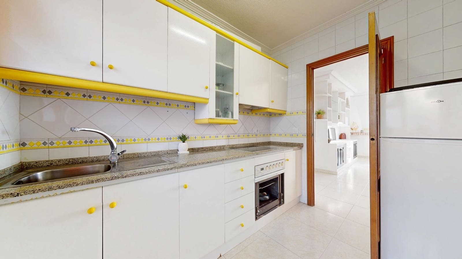 2 slaapkamer Appartement te koop in Torre de la Horadada - € 149.900 (Ref: 9468510)